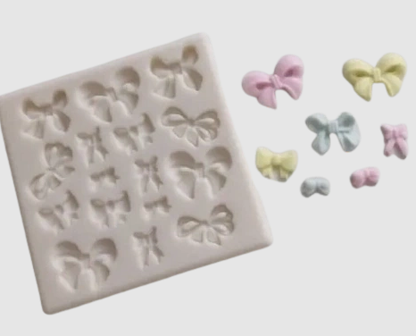 MAZ 1542 Molde de Silicone Lacinhos