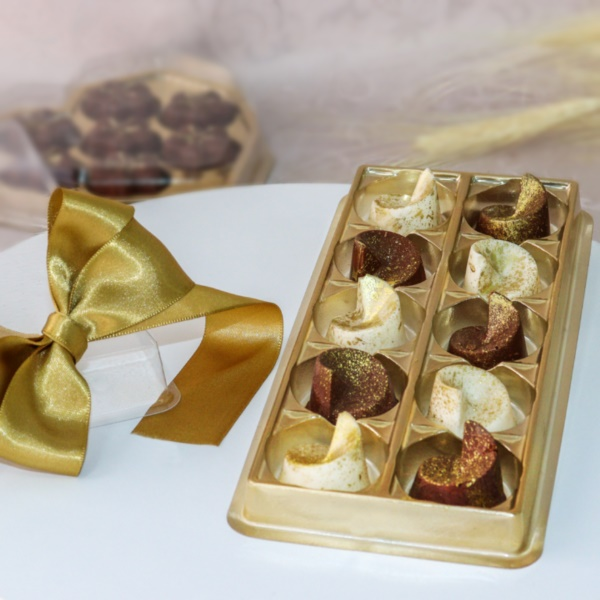 BWB14000 Caixa p/ Bombom c/ 10 Cav. Doura...